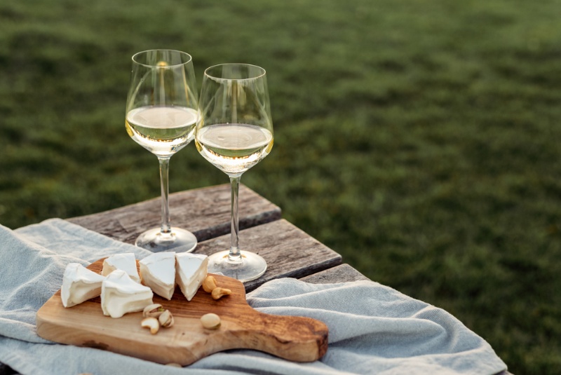Smart Wine Glasses Are a Thing We Never Thought We Needed
